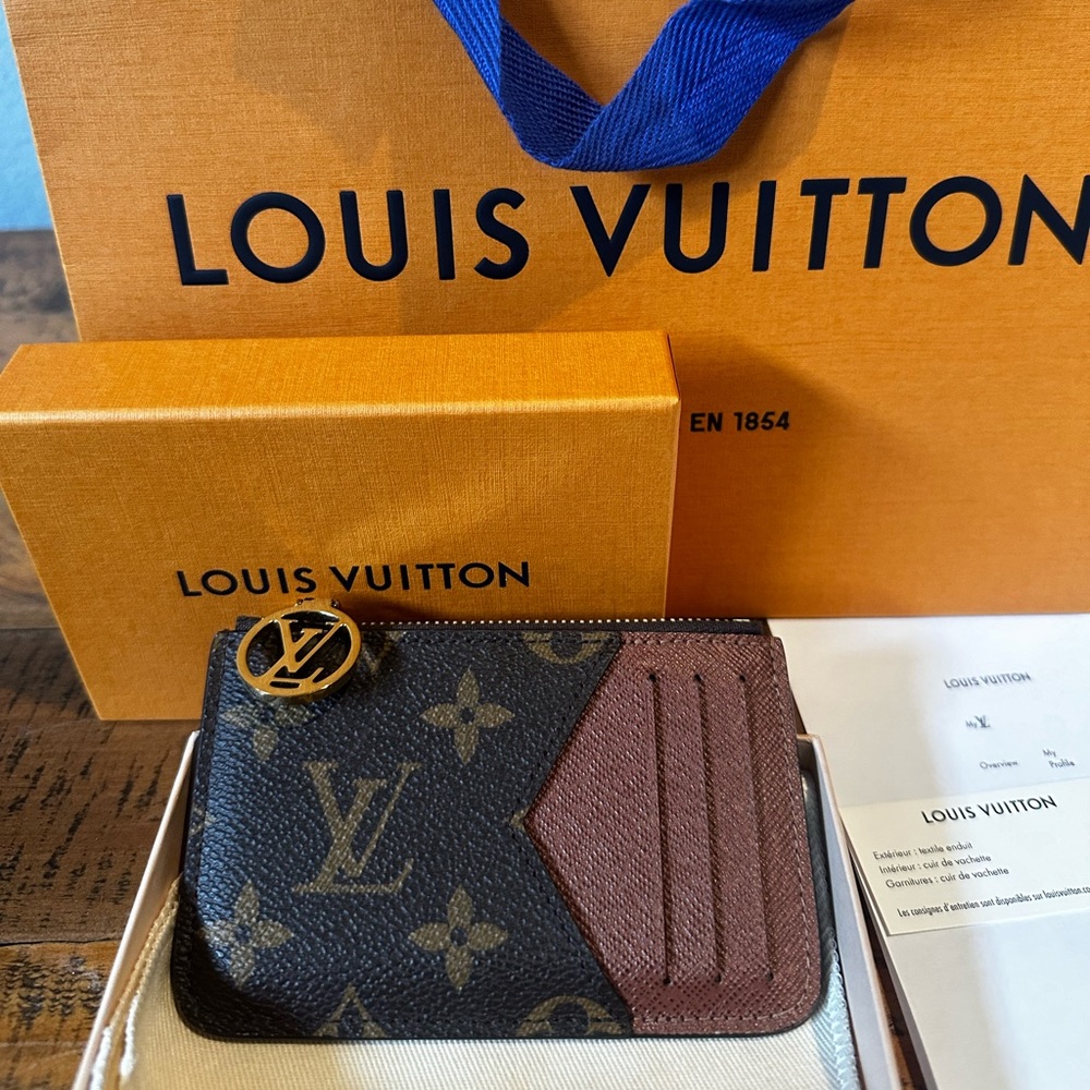 Authentic Louis Vuitton Romy Card Holder